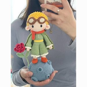 Little prince and his rose woven DIY material bag wool hook needle cute doll handmade handmade gift