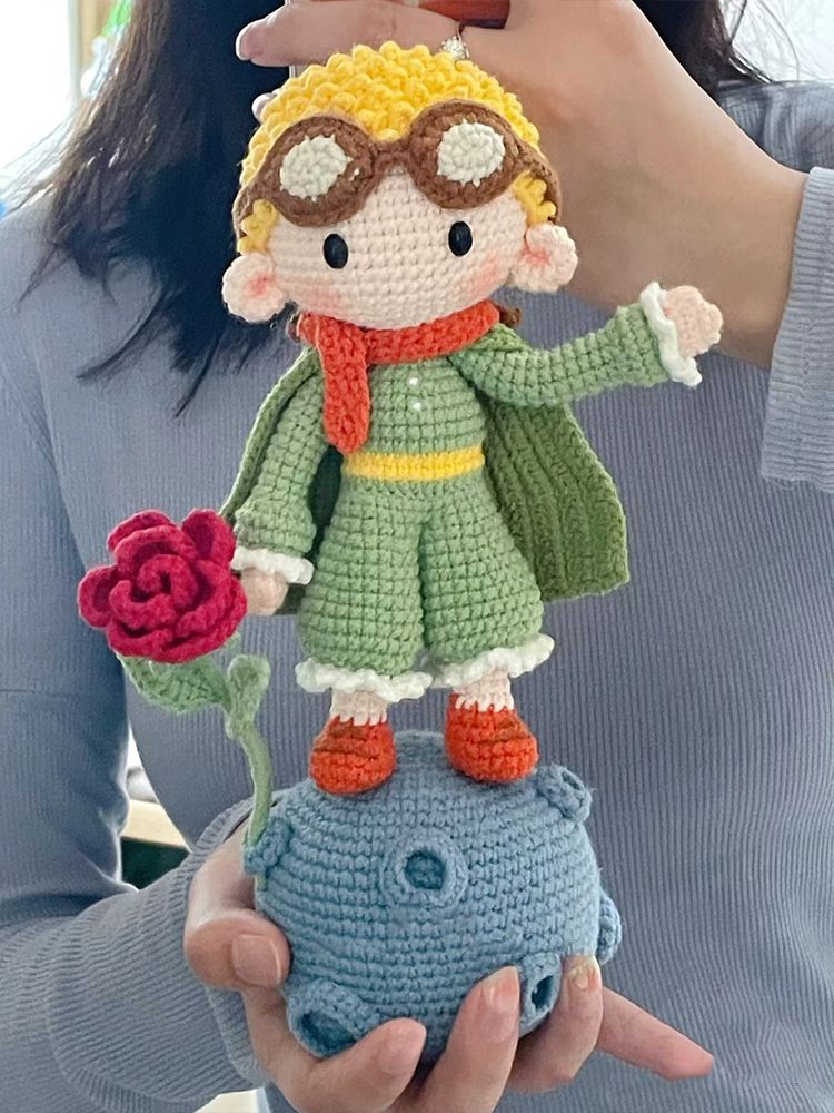 Little prince and his rose woven DIY material bag wool hook needle cute doll handmade handmade gift